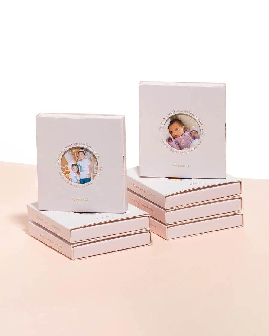 RELICARIO CON FOTO + EMPAQUE ESPECIAL