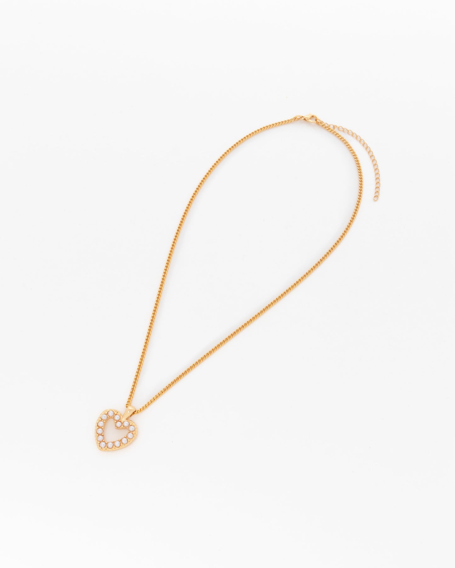 COLLAR CORAZÓN MULTIPERLAS + ARETES PERLA