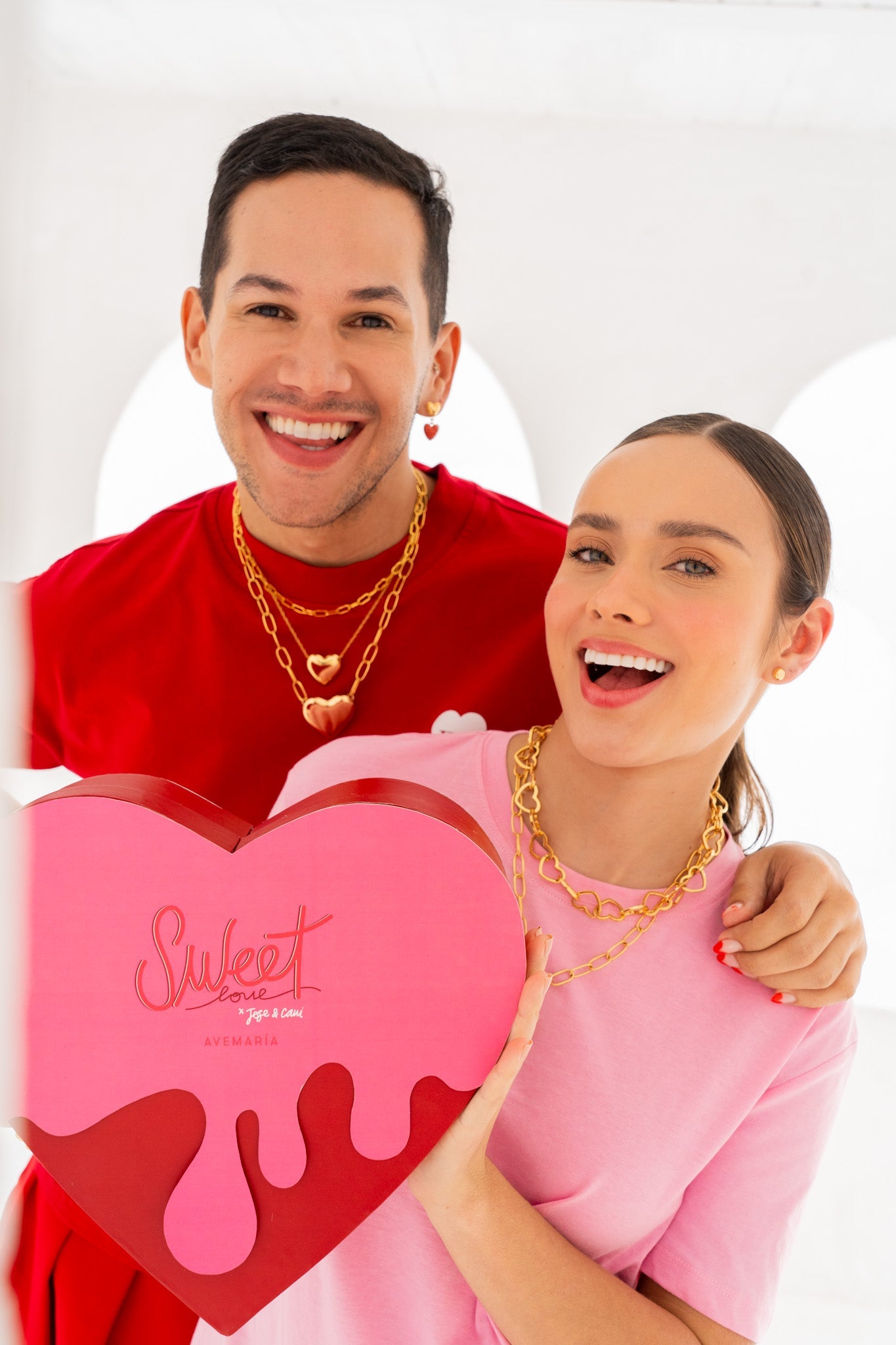 CHOKER CADENA CORAZÓN + ARETES - GOLD