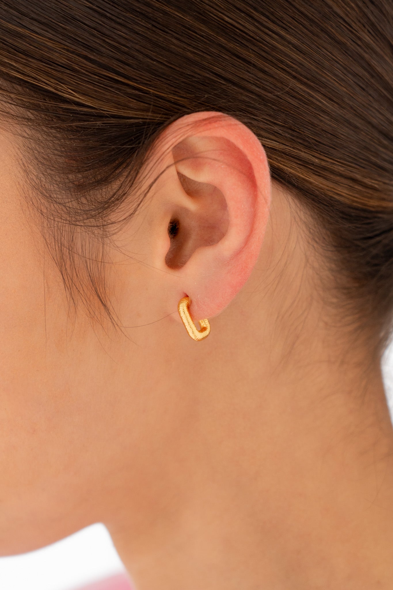 SET X4 ARETES CORAZÓN PUNTOS ROJO*