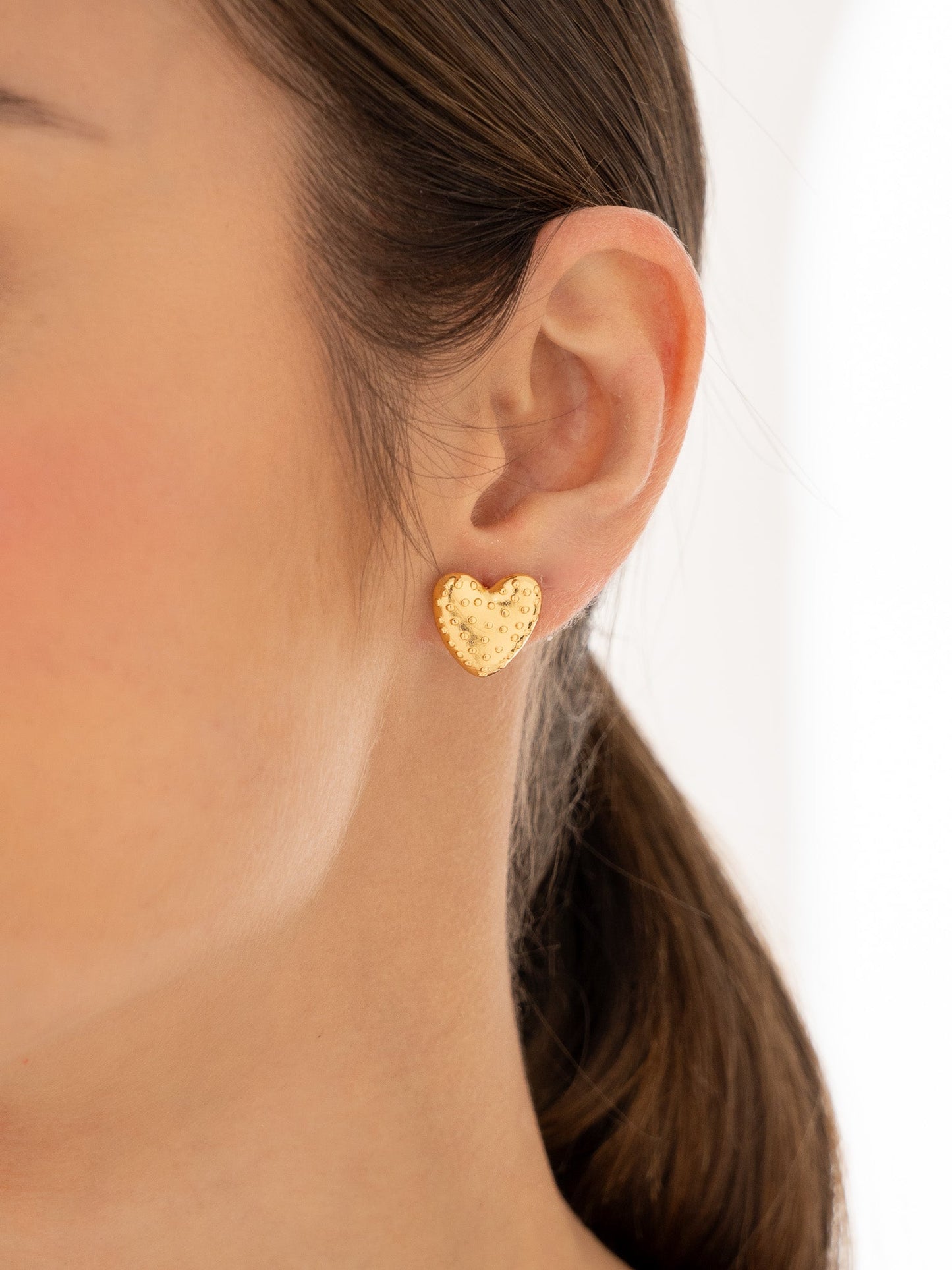 ARETES CORAZÓN PUNTOS GOLD