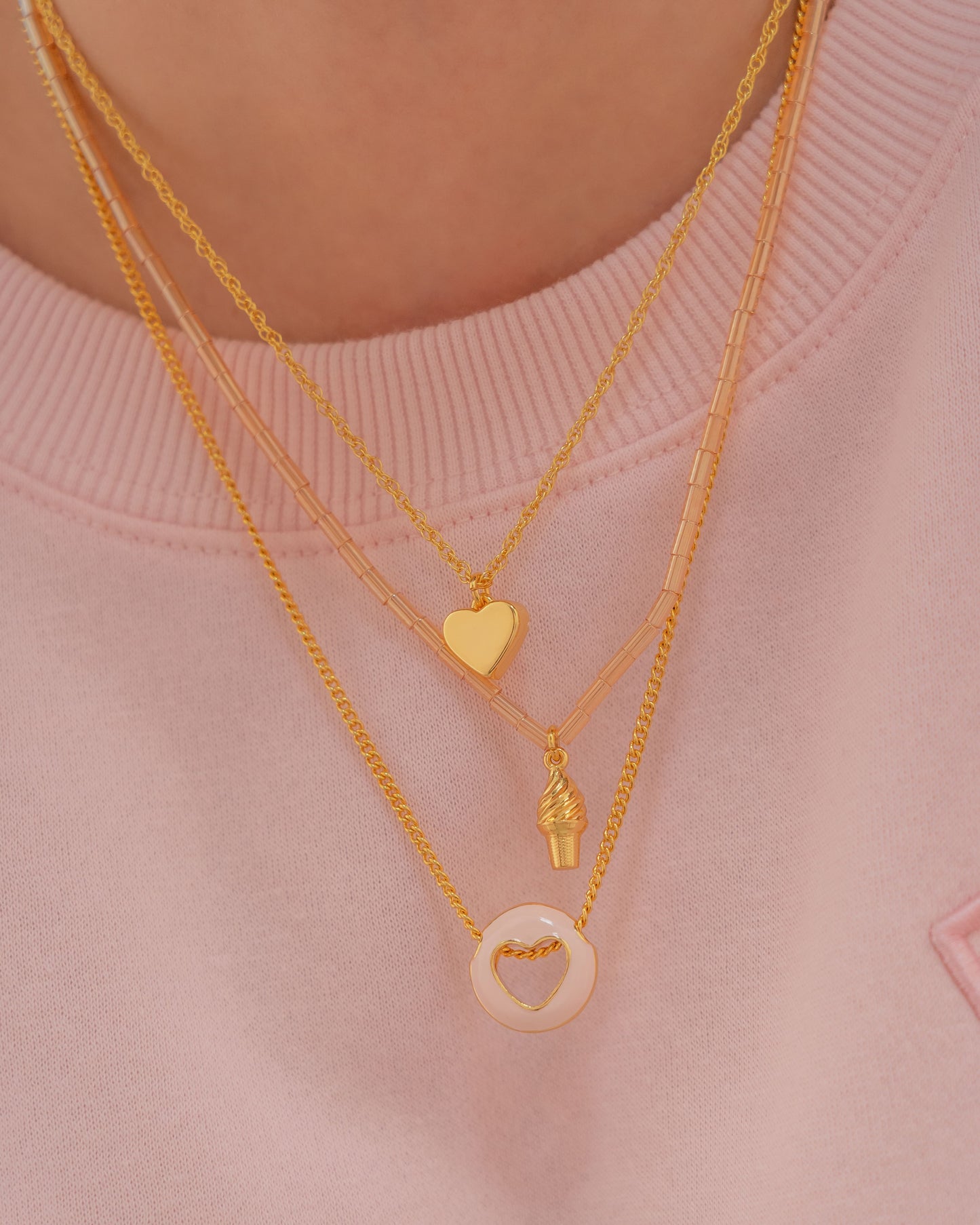 SET X3 COLLARES CORAZON LISO + ARETES*