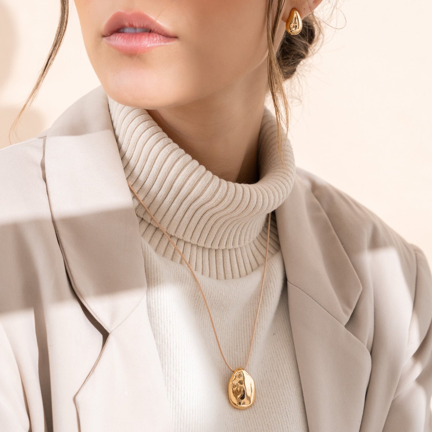 CUERITO + ARETES GOTA - GOLD*