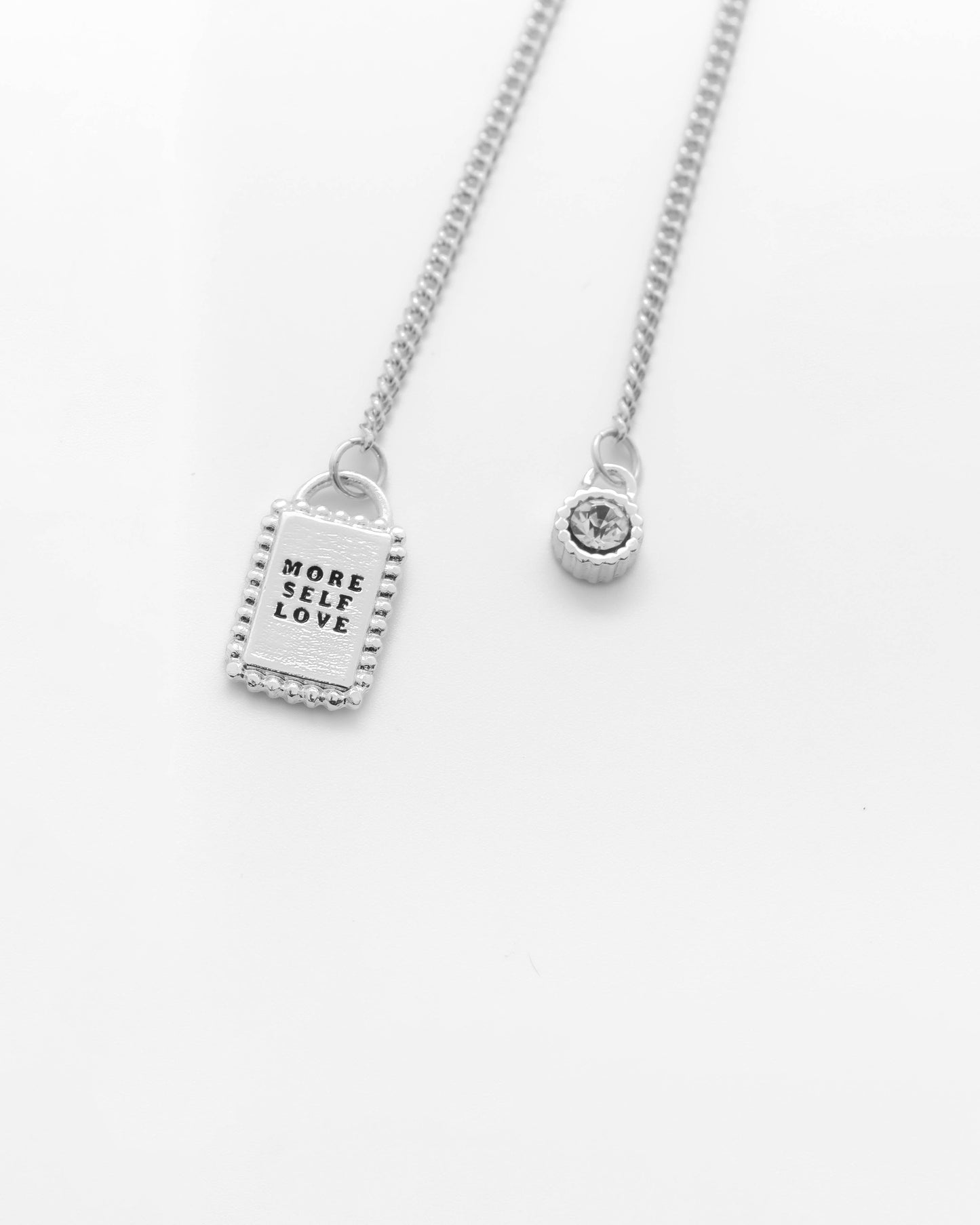 COLLAR CORBATIN CRISTAL + ARETES - SILVER*