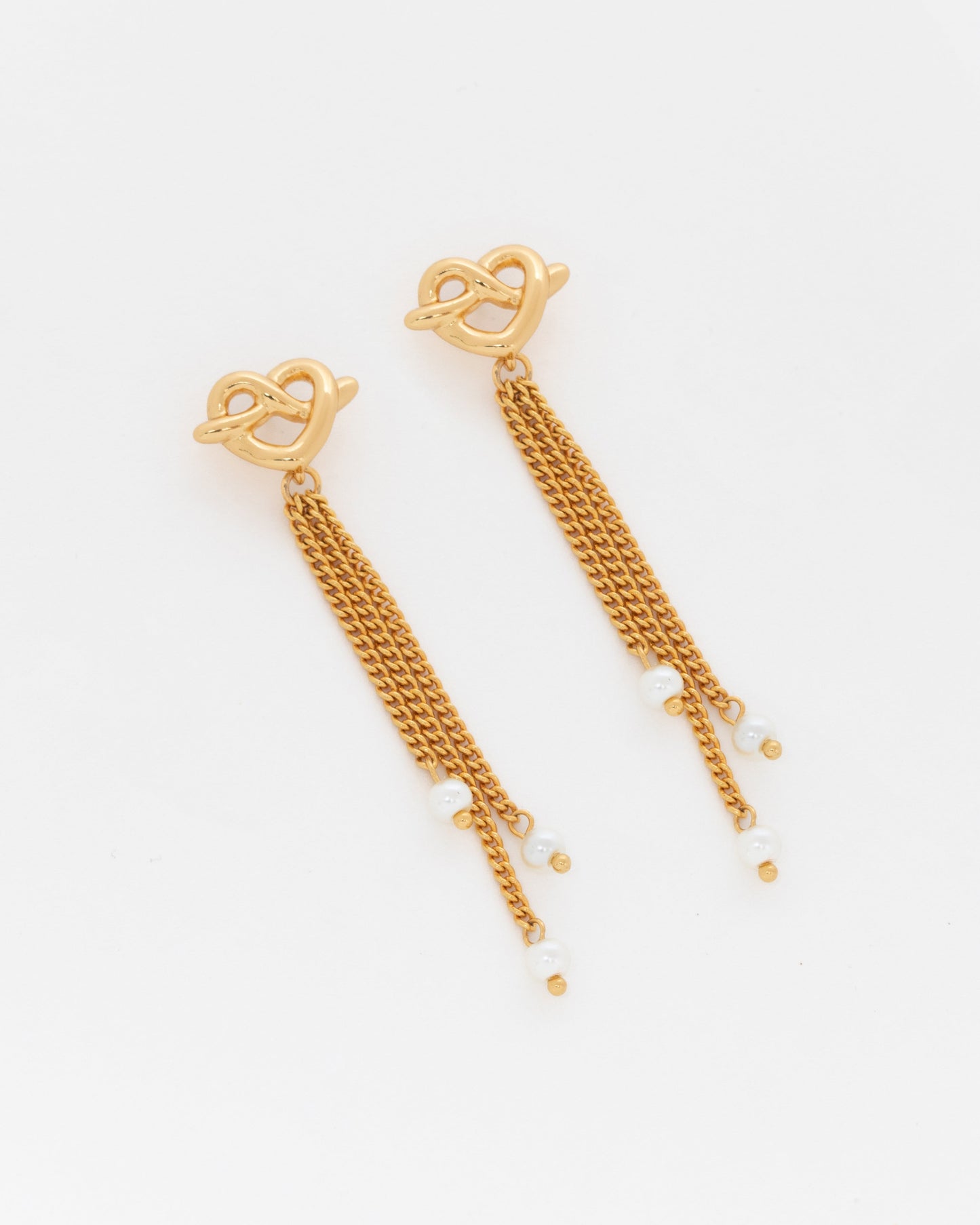 ARETES CORAZÓN LAZO PERLA*