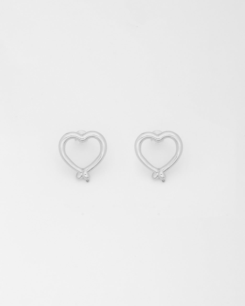 ARETES CORAZÓN LÍNEA GLOBO*