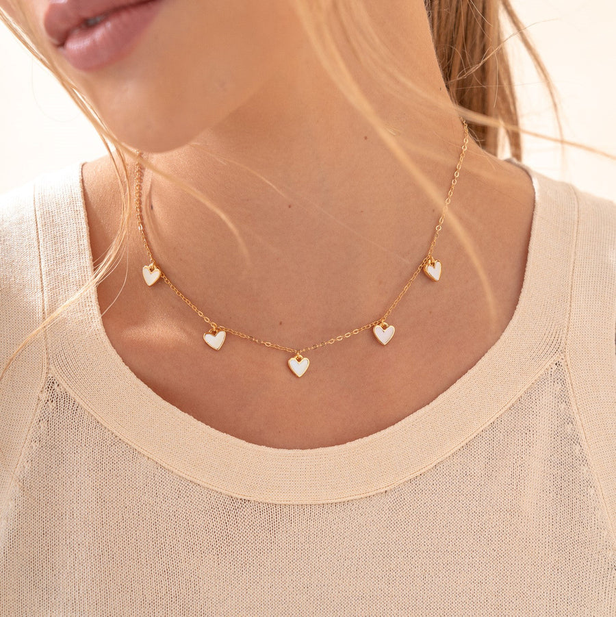 CADENA MULTI CORAZONES BLANCO HUESO